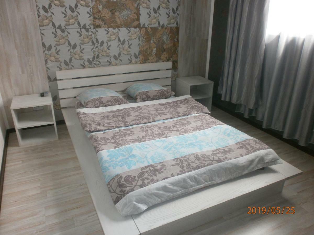 Mini Hotel Na Gasheka เคียฟ ภายนอก รูปภาพ